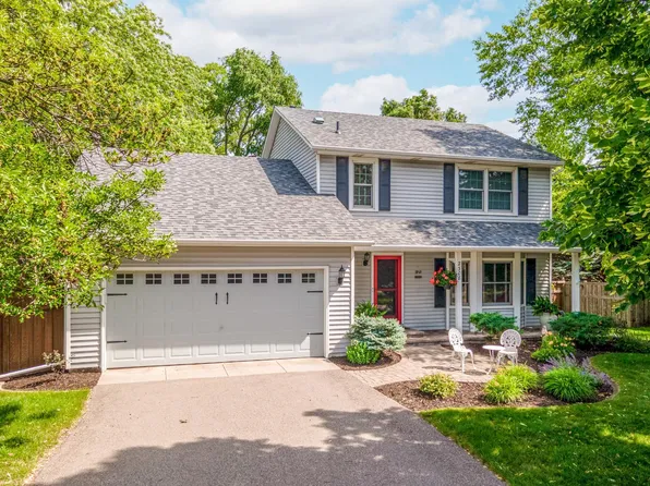 2308 Horizon Pl, Burnsville, MN 55337