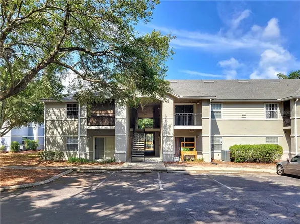3705 SW 27th St APT 824, Gainesville, FL 32608
