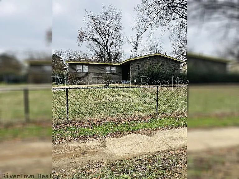 2451 Debby Cv — Photo 1