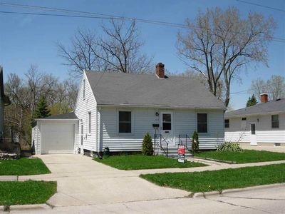 418 Hartung St, Green Bay, WI, 54302