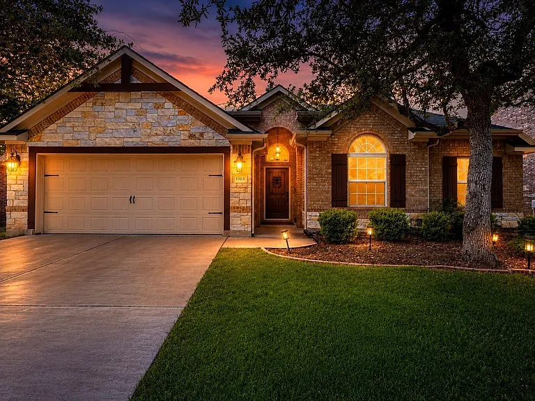 1503 Terrace View Dr — Photo 2