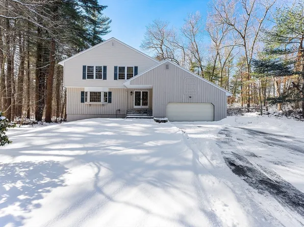 6 Yardley Rd, Andover, MA 01810