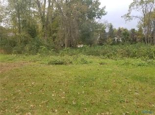 4740 Cinnamon Ln, Sylvania, OH 43560