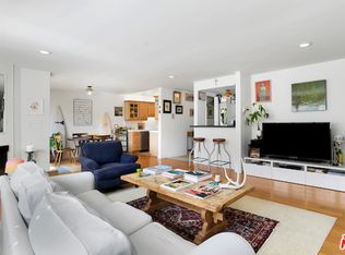 1021 12th St APT 202, Santa Monica, CA 90403