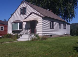 517 E Cedar St, Houston, MN 55943