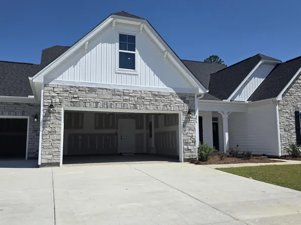 256 Huguenot Trl, Huger, SC 29450