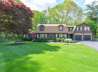 151 Deanville Rd, Attleboro, MA 02703