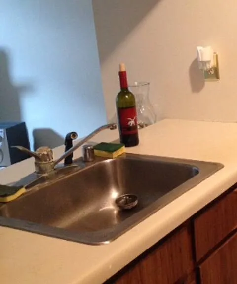 686 Irvington Ave — Photo 2