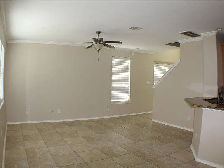 6431 Densberry Ln — Photo 16