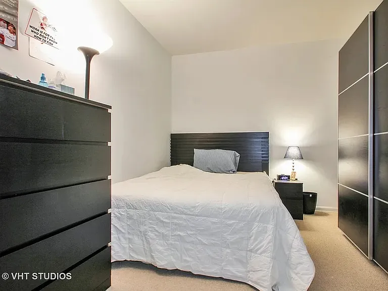 807 Davis St #903 — Photo 5