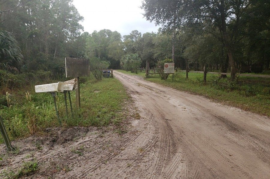 1st image of 1245 Gee Whiz Dr