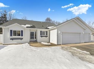 810 Popplewood Ct, Waite Park, MN 56387