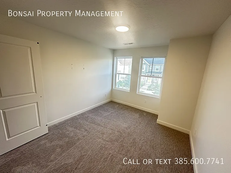 11723 S Leander Dr — Photo 14