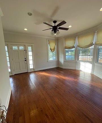 3rd image of 6579 W End Blvd