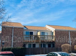 1930 Kenilworth Cir APT C, Hoffman Estates, IL 60169