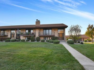 16060 Eagle Ridge Dr, Tinley Park, IL, 60477