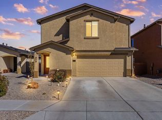 447 Chafey Dr SW, Los Lunas, NM 87031