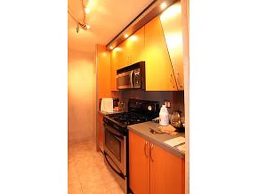 Sold by Superior Realty Service | media 16