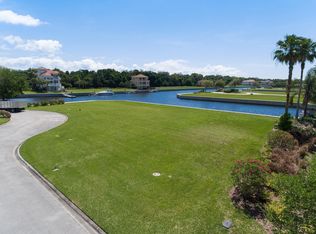 5 Captains Ct, Palm Coast, FL 32137