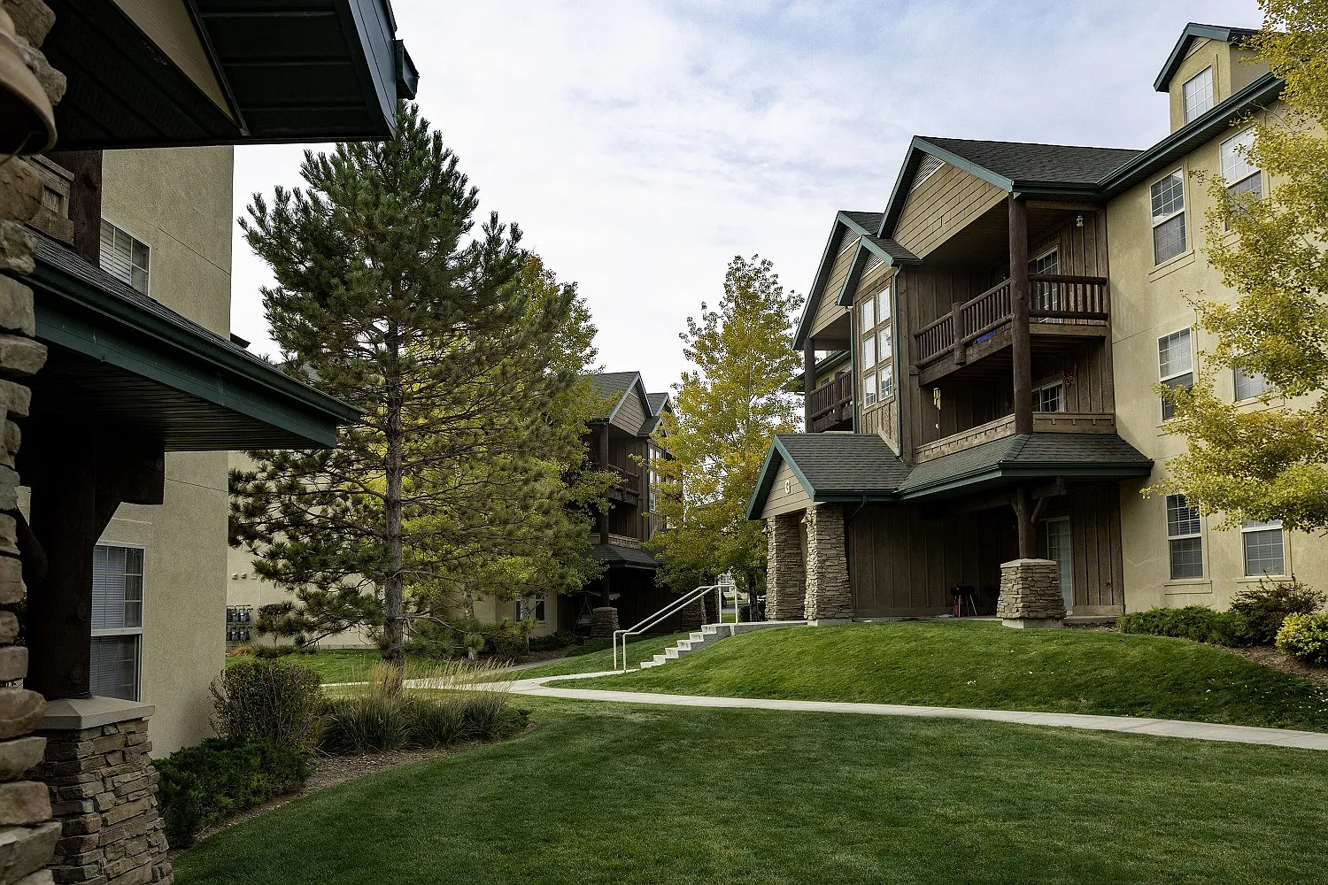 Sunset Ridge — Photo 4