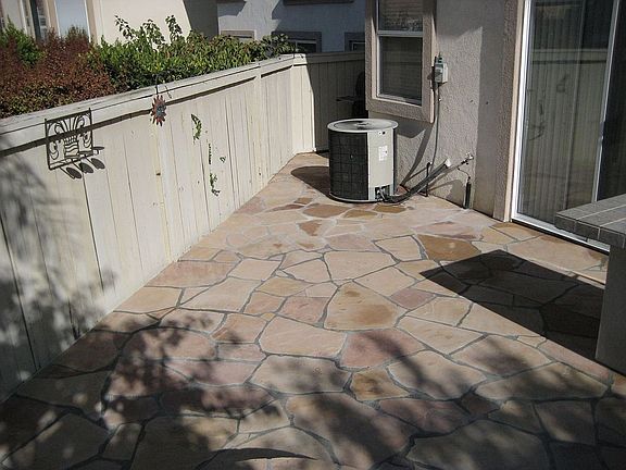 Flagstone patio