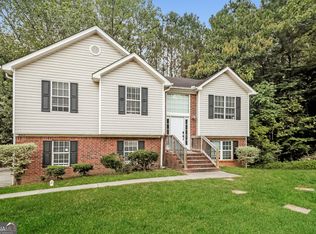 2511 Kris Xing, Ellenwood, GA 30294