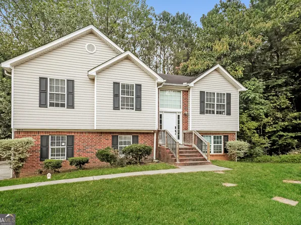 2511 Kris Xing, Ellenwood, GA 30294