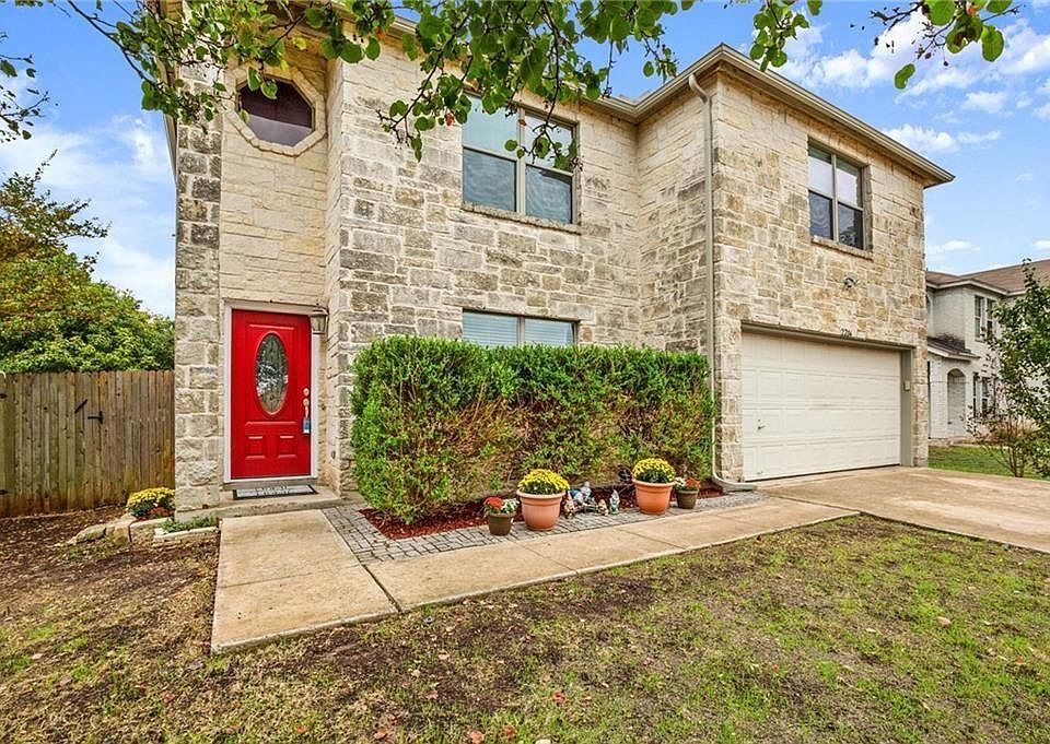 1st image of 2204 Cottontail Dr