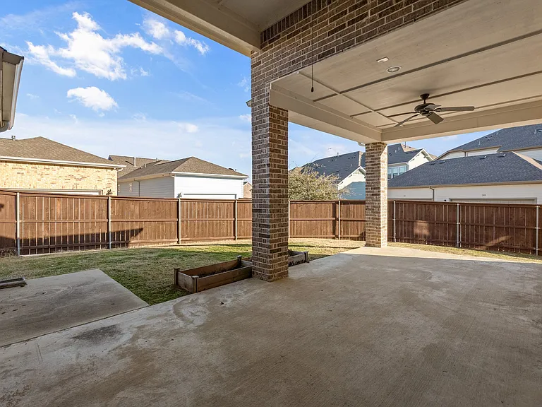 2812 Orchid St — Photo 55