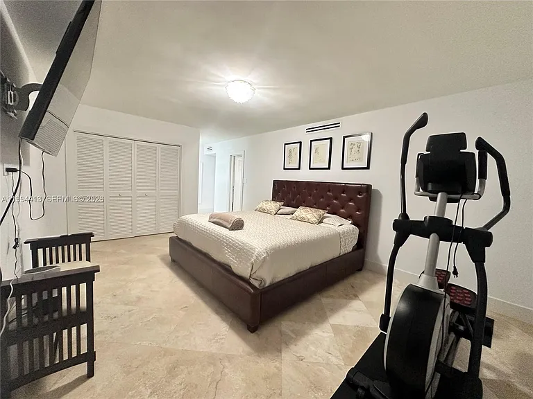 9225 Collins Ave #1111 — Photo 27