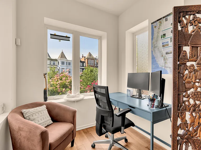1207 Girard St NW #2 — Photo 19