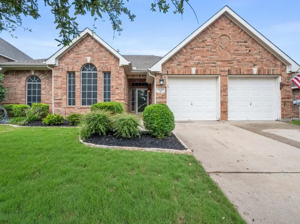 1303 Westridge Dr, Mansfield, TX 76063