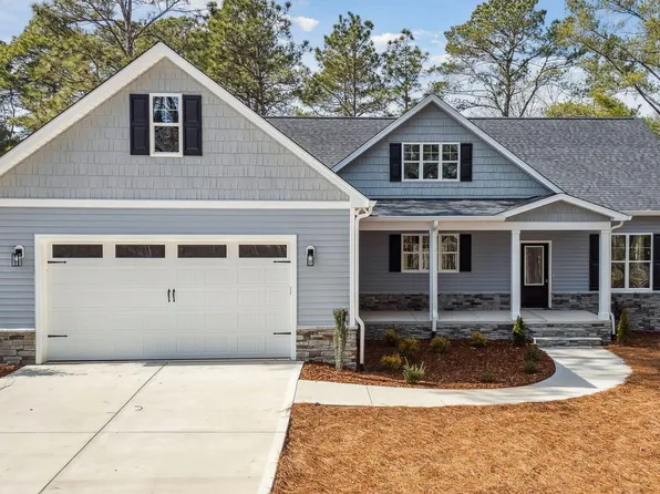 249 W Devonshire Avenue, West End, NC 27376