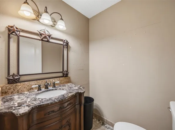 422 Rice Ave, Rosharon, TX 77583