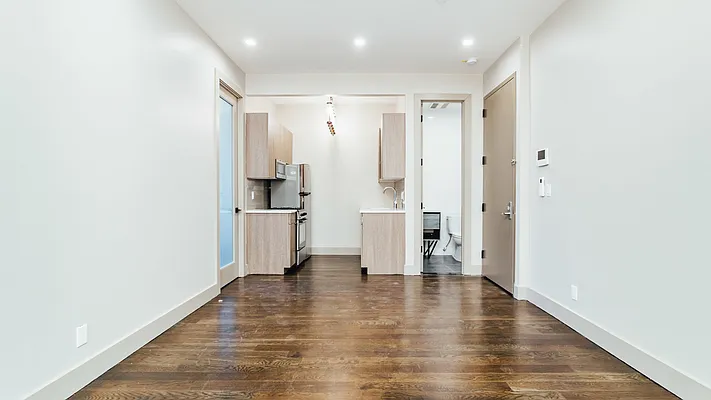 Rented by Nooklyn NYC LLC | media 1