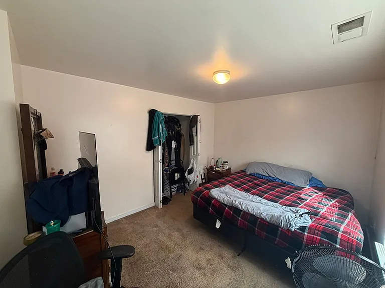 218 Obrien Rd — Photo 39