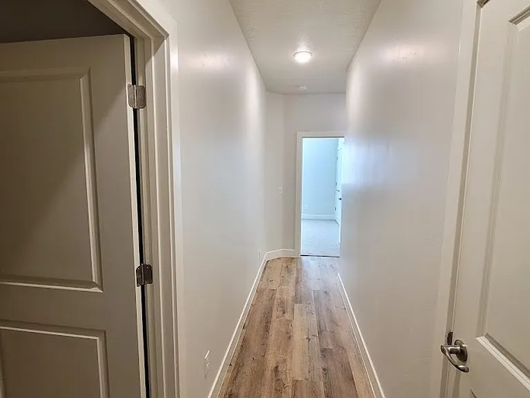 538 N 550 W — Photo 13