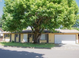 3133 Spearmint St, Eugene, OR 97404