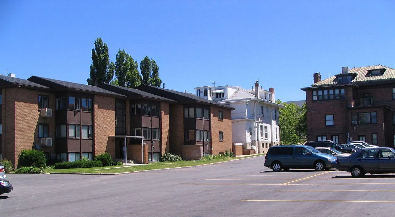 1 bed, 809 sqft, $1,100 — Photo 3