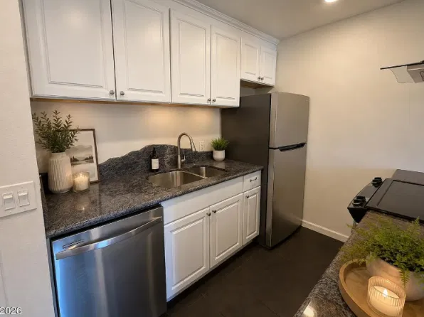 2450 Lymbery St APT 216, Reno, NV 89509