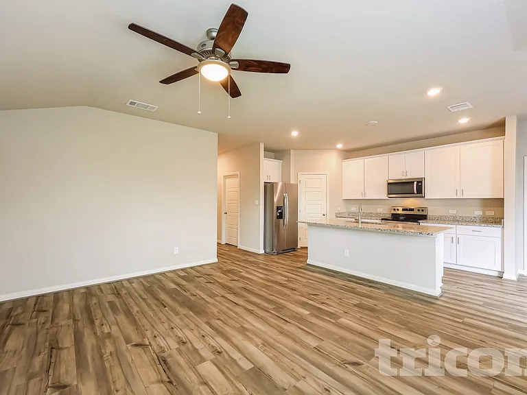13519 Paxton Blvd — Photo 3