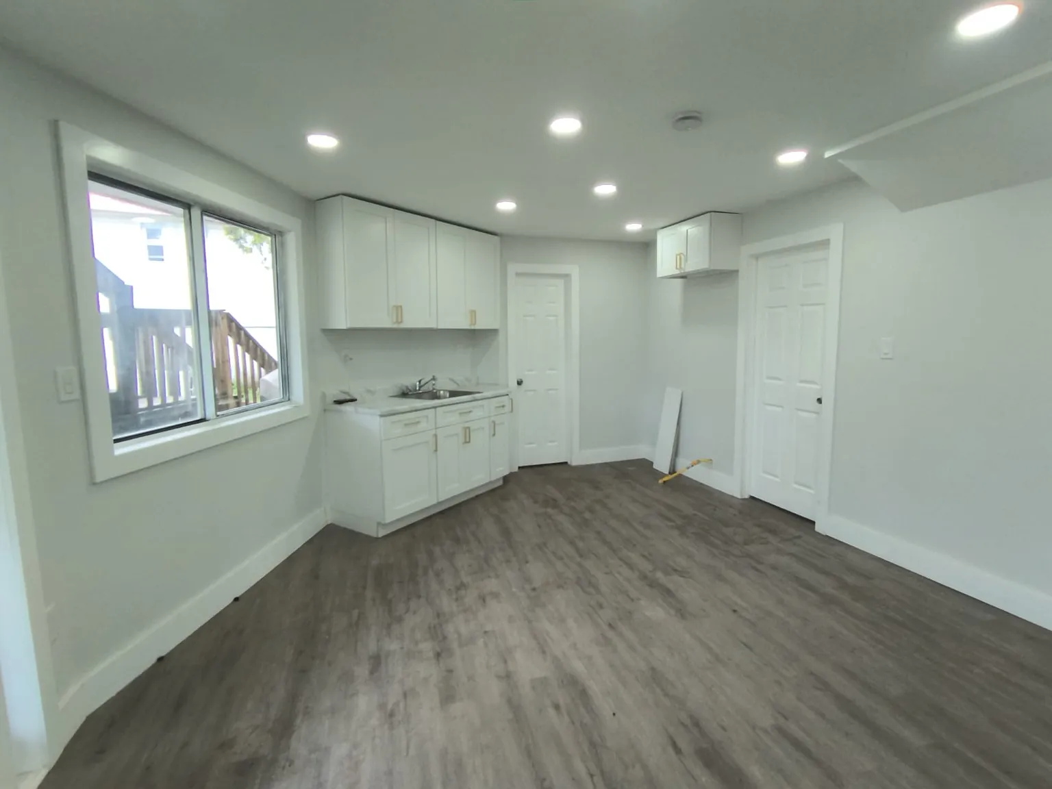 2 bed, $1,400 — Photo 2