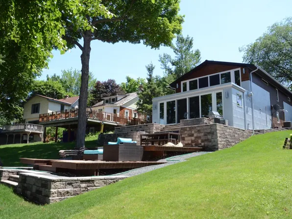 4900 Edgewater Dr, Mound, MN 55364