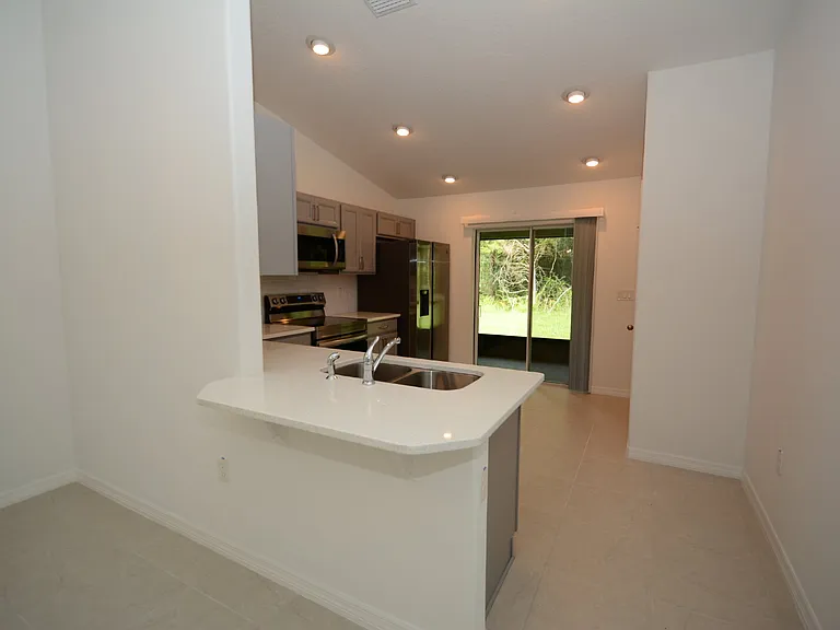 2 Union Run Ct #B — Photo 6