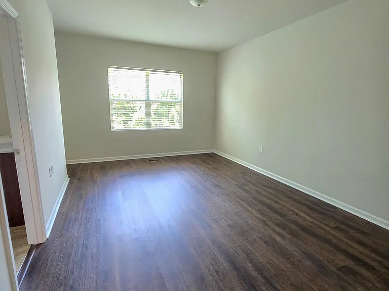6070 Beale Loop — Photo 15