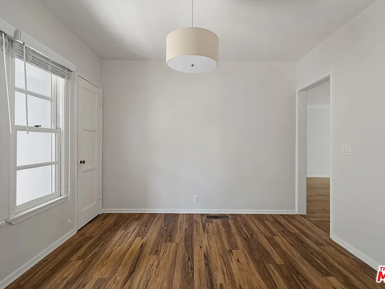 1229 Smithwood Dr #1/2 — Photo 8