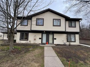 38131 Greenwood St, Westland, MI 48185