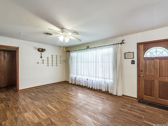 4th image of 508 FAITH DR