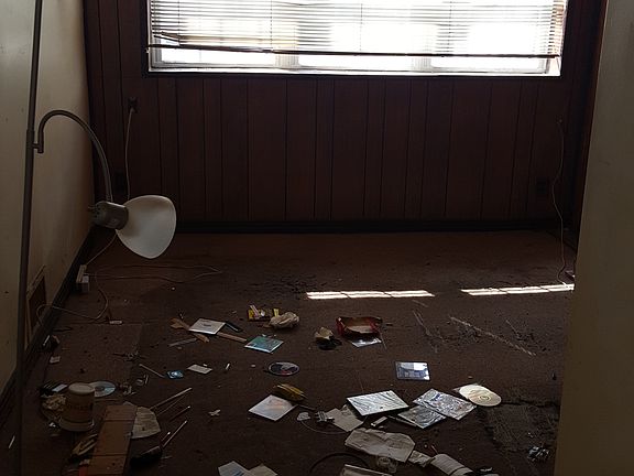 4th image of 258 Robinsone Ave