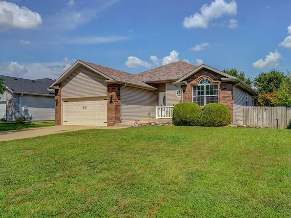 5320 S Tanager Avenue, Battlefield, MO 65619